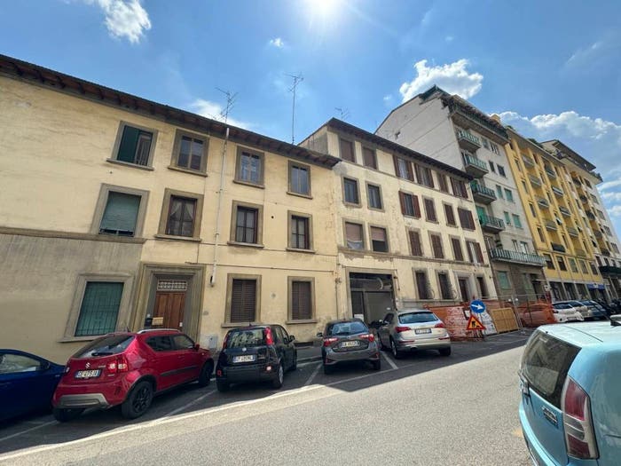 Appartamento bilocale in vendita in Leopoldo Vittorio Emanuele Statuto, Firenze