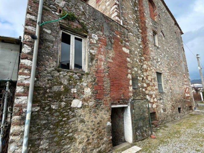 Casa con 5 locali in vendita in Marlia, Capannori