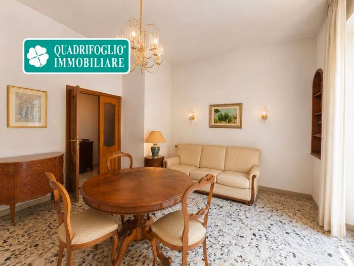Appartamento trilocale in vendita in Via Pontremoli, San Giovanni, Roma
