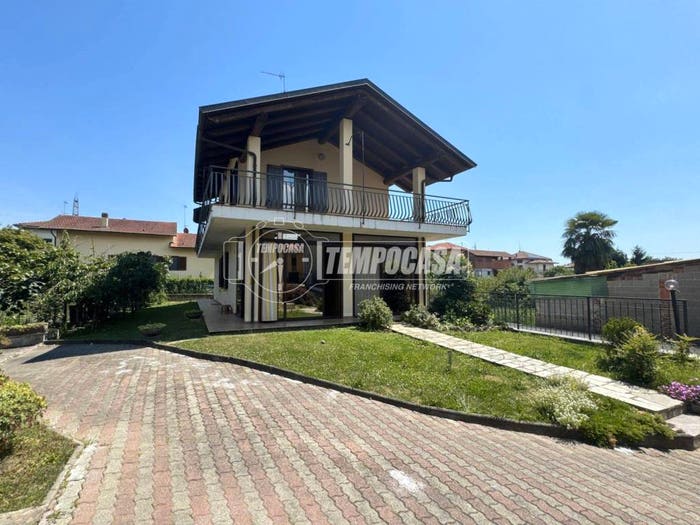 Casa con 5 locali in vendita in Via Parlamento, Centro, Cossato