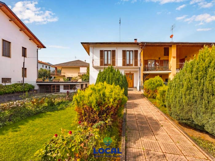 Casa con 5 locali in vendita in Via Monte Roburent, Centro, Borgo San Dalmazzo