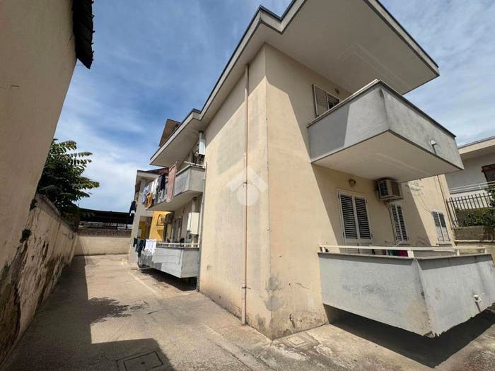 Appartamento quadrilocale in vendita in Via Enrico Altavilla, Aversa