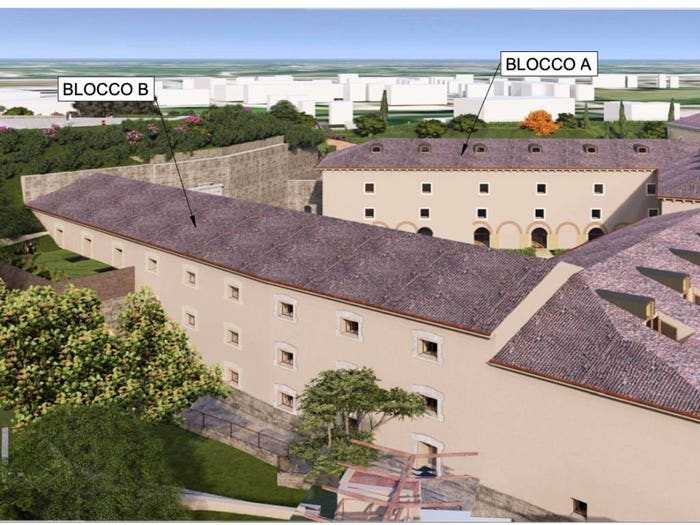 Appartamento quadrilocale in vendita in Piazza Ferdinando di Savoia, Centro, Peschiera del Garda