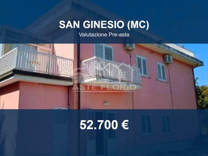 Appartamento con 6 locali in vendita in Contrada Passo San Ginesio snc, Passo San Ginesio, San Ginesio