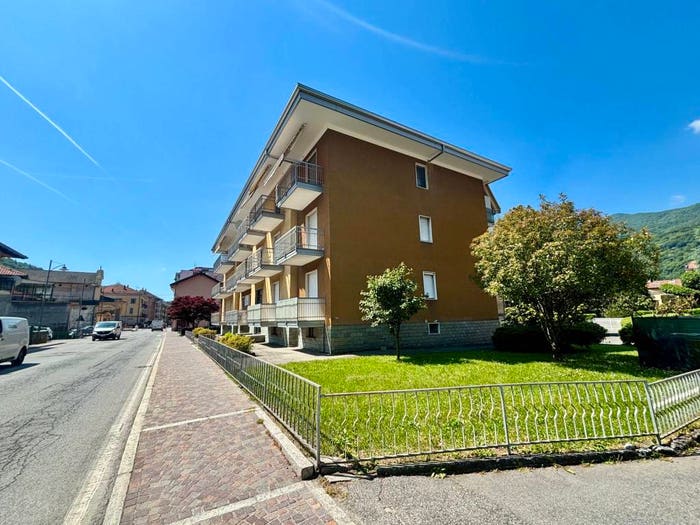 Appartamento quadrilocale in vendita in Corso Pietro Rolandi, Centro, Quarona