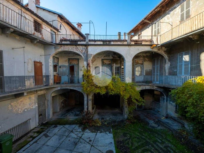Casa con 6 locali in vendita in VIA VITTORIO EMANUELE II, Centro, Bene Vagienna