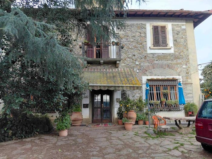 Casa con 6 locali in vendita in Via Vecchia Pisana, Lastra a Signa