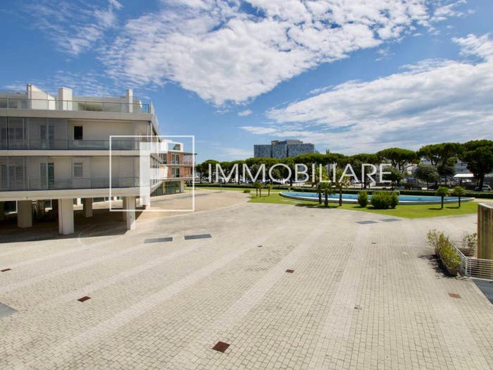 Appartamento quadrilocale in vendita in Piazza Luigi Tenco, Lido Centro Ovest, Jesolo