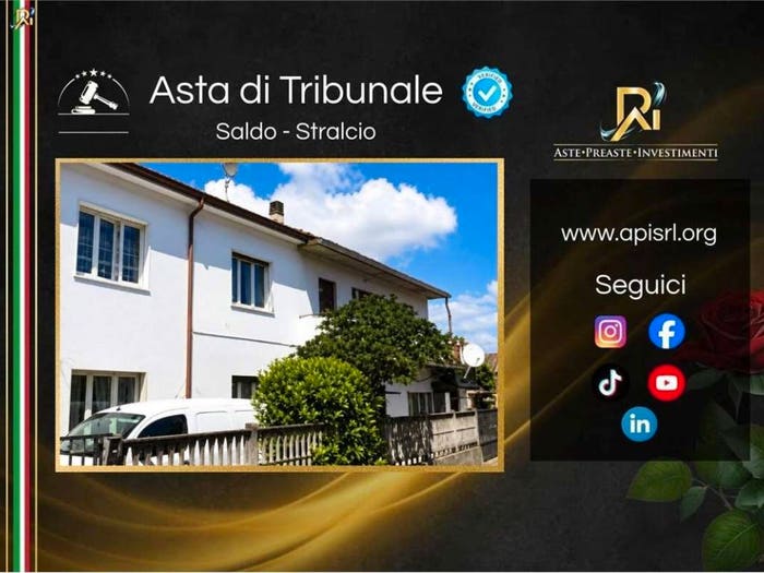 Appartamento con 6 locali in vendita in Via G Garibaldi, Ghiaie, Corana