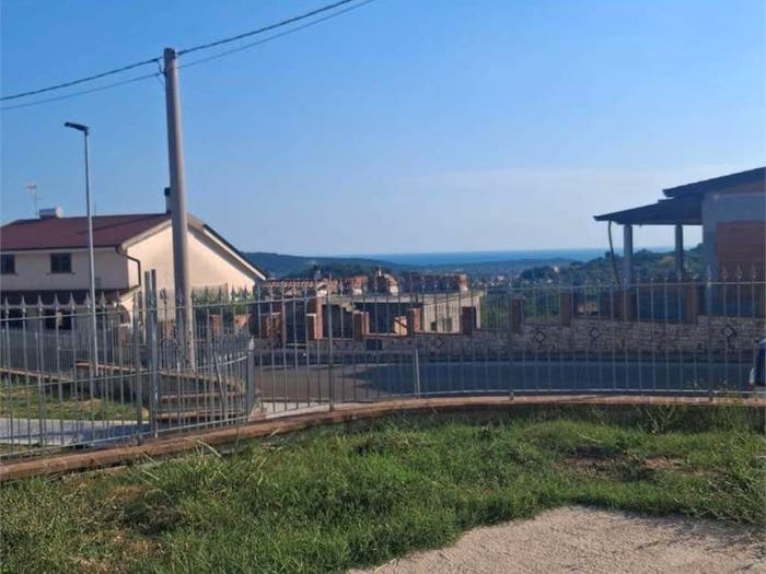 Casa con 6 locali in vendita in Campodivivo, Spigno Saturnia