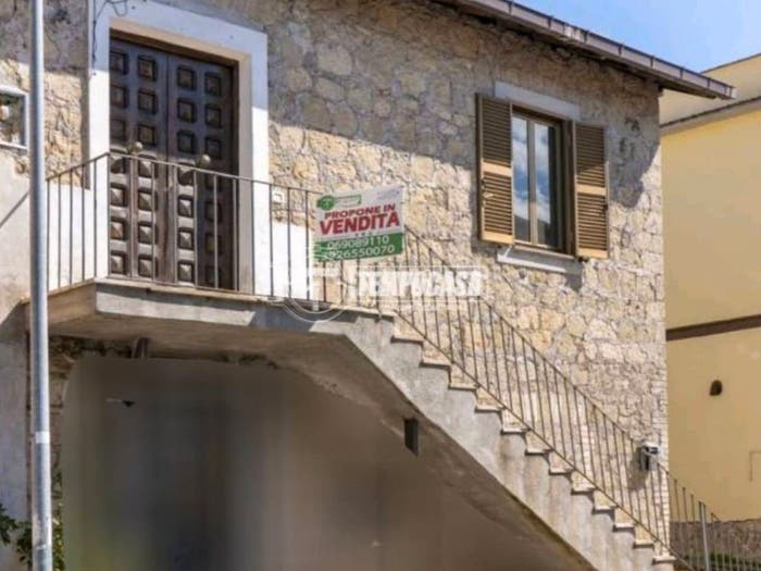 Appartamento bilocale in vendita in Via della Villa, Centro, Formello