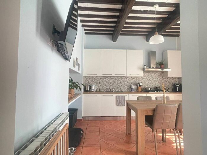 Appartamento quadrilocale in vendita in Via della Sapienza, Sant'arcangelo, Magione