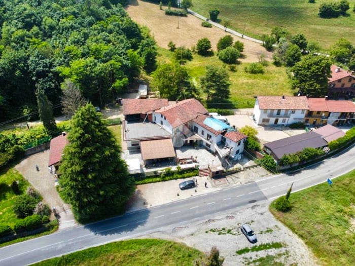Casa con 6 locali in vendita in Strada Valle Villata, Gassino Torinese