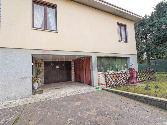 Casa con 5 locali in vendita in Viale Mazzini, Centro, Dalmine