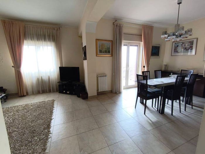 Appartamento con 6 locali in vendita in Via Marco Polo, Contesse, Messina