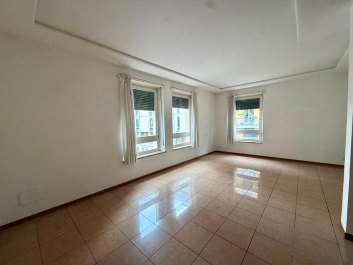 Appartamento trilocale in affitto in Lungadige Giacomo Matteotti, Borgo Trento, Verona