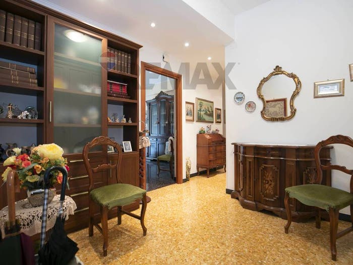 Appartamento con 5 locali in vendita in Via Emilia, Molassana, Genova