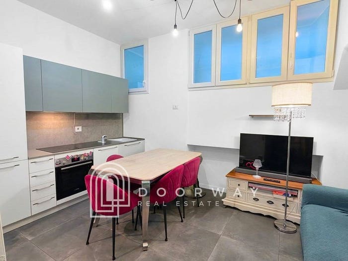 Appartamento bilocale in vendita in Via Tolentino, Cenisio, Milano