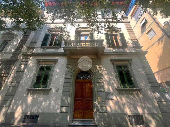 Appartamento bilocale in vendita in Viale dei Mille, Campo di Marte, Firenze