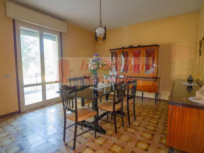 Appartamento con 5 locali in vendita in Via Guglielmo Marconi, Carbonara Di Po, Borgocarbonara