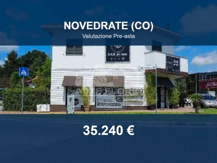 Appartamento quadrilocale in vendita in Via Provinciale Novedratese, Centro, Novedrate