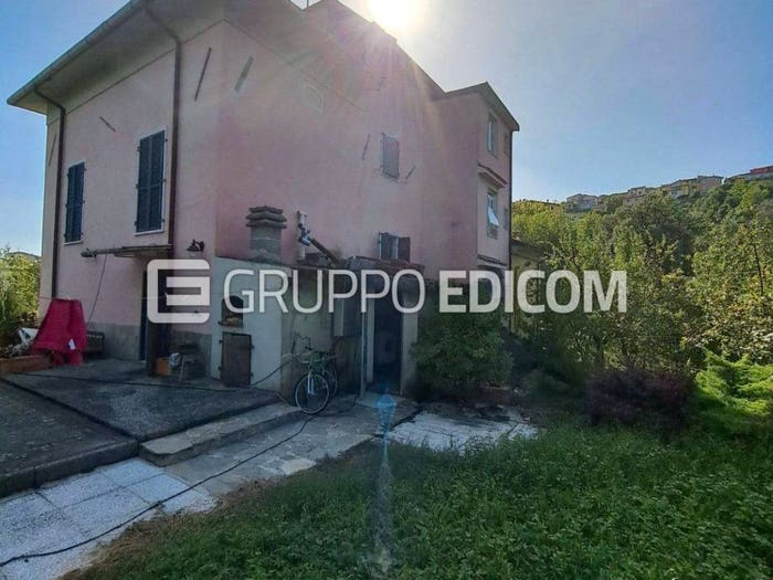 Appartamento monolocale in vendita in Frazione Sorgnano Luogo detto Ficarbola, Gragnana Sorgnano Torano, Carrara