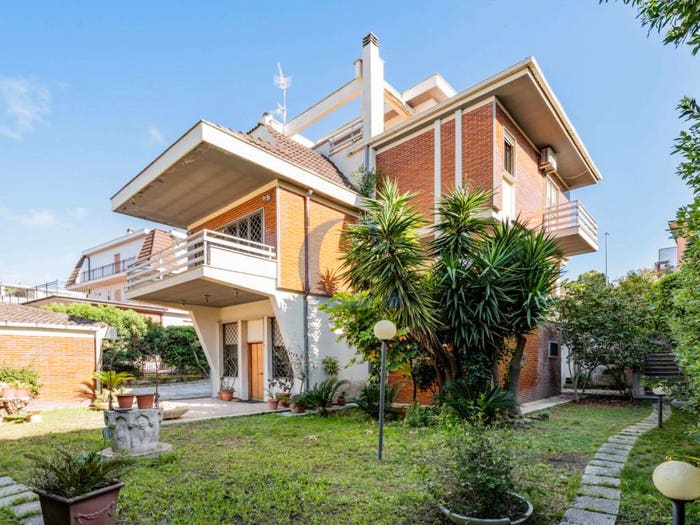 Casa con 6 locali in vendita in Strada Casaletto Rosso, San Gordiano, Civitavecchia