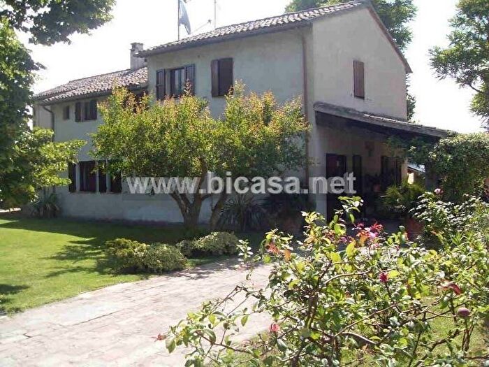 Casa con 6 locali in vendita in VIA BRIGATA MESSINA, Monte Giove Magliano, Fano