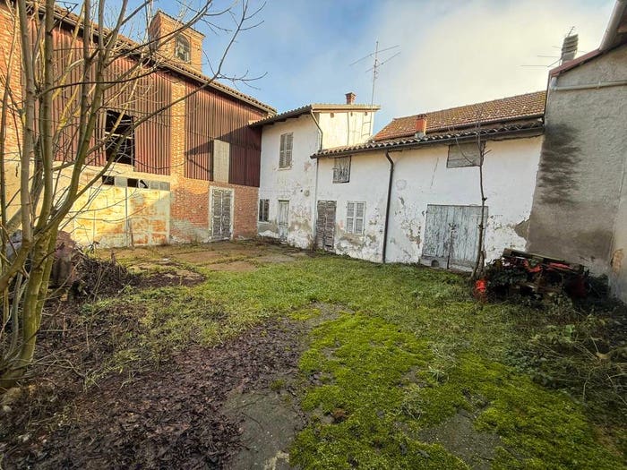 Casa quadrilocale in vendita in Vicolo San Pio V, Centro, Gamalero