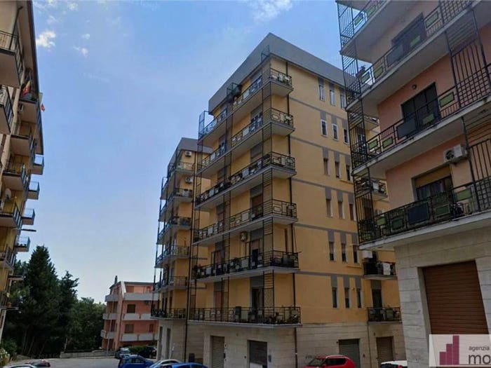 Appartamento quadrilocale in vendita in Via Cesare Sinopoli, Stadio Pontepiccolo, Catanzaro