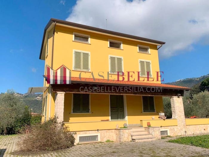 Casa con 6 locali in vendita in Via Ferrara, Stiava, Massarosa