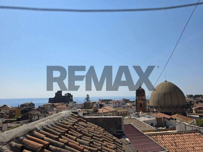 Appartamento bilocale in vendita in Via Dietro le mura, Centro, Aci Castello
