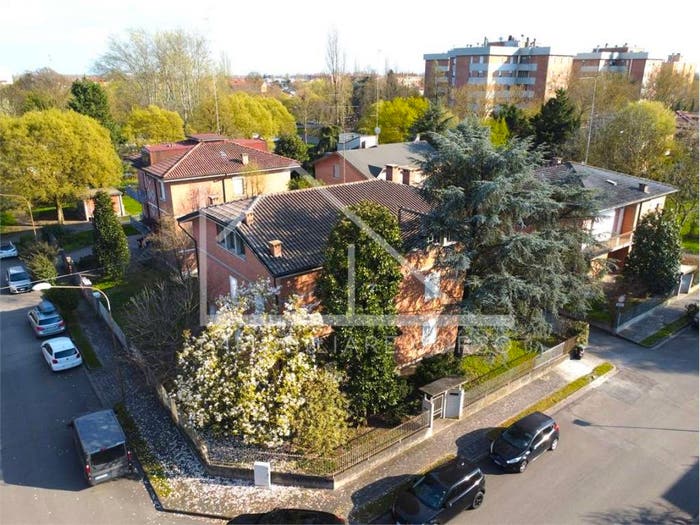 Casa con 6 locali in vendita in via Cipro, Morbidina Cuneo, Carpi
