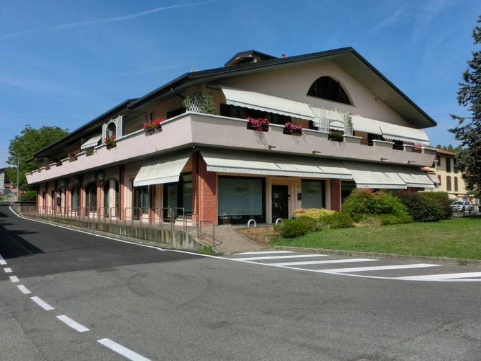 Appartamento quadrilocale in vendita in Via delle Vecchie Scuderie, Centro, Olgiate Comasco
