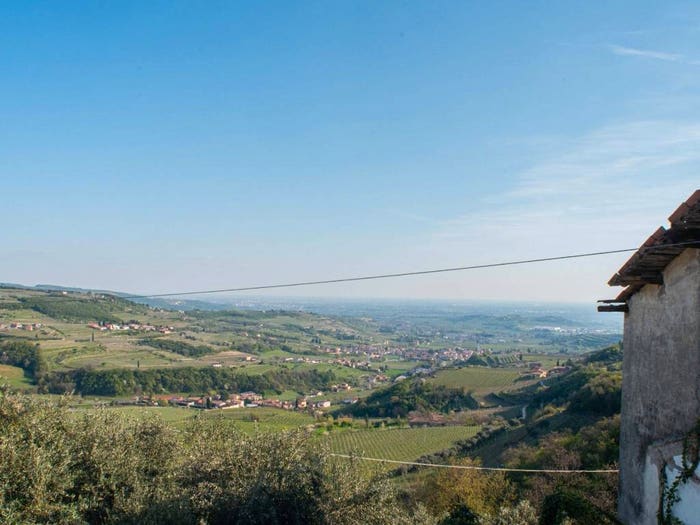 Casa con 5 locali in vendita in Località Cotto, Marano di Valpolicella