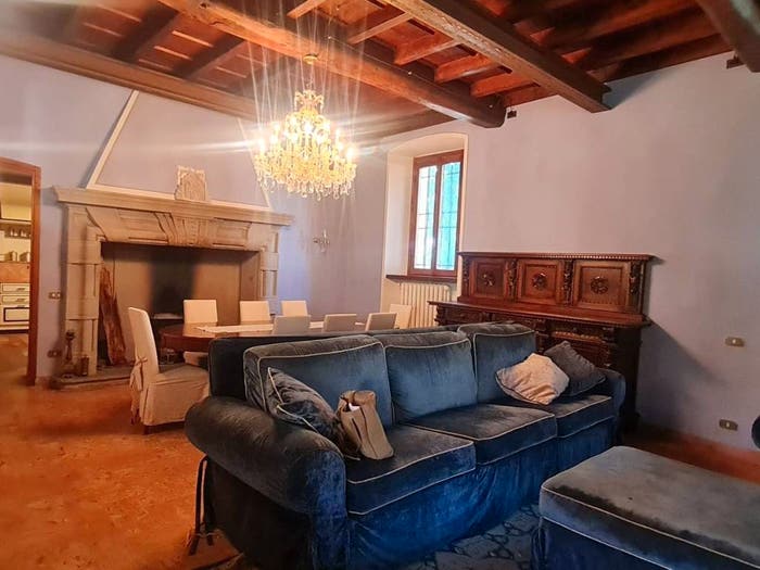 Appartamento quadrilocale in vendita in Via Stanga Busca, Costa Lambro, Carate Brianza