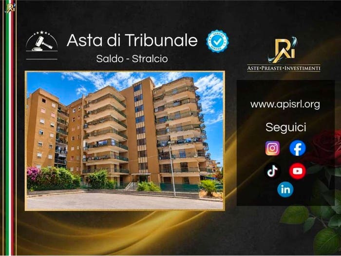 Appartamento trilocale in vendita in Via S Razzino, Mondragone