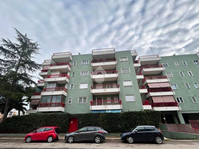 Appartamento con 5 locali in vendita in Via Giuseppe Zanardelli, Patalini, Barletta