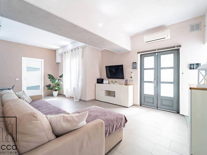 Appartamento quadrilocale in vendita in Viale Regina Elena, Centro, Fossano