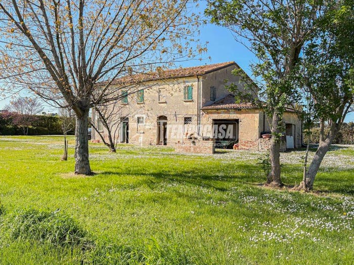 Casa quadrilocale in vendita in Via Gualdello, Savignano sul Rubicone