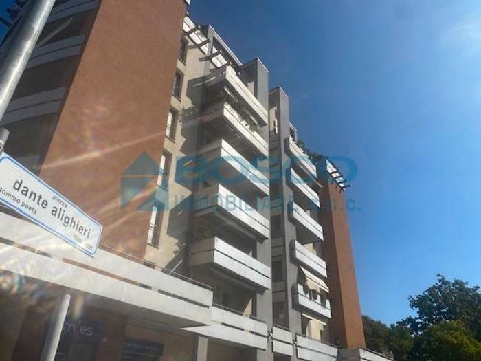 Appartamento trilocale in vendita in Piazza Dante Alighieri, Kennedy Mazzetta, La Spezia
