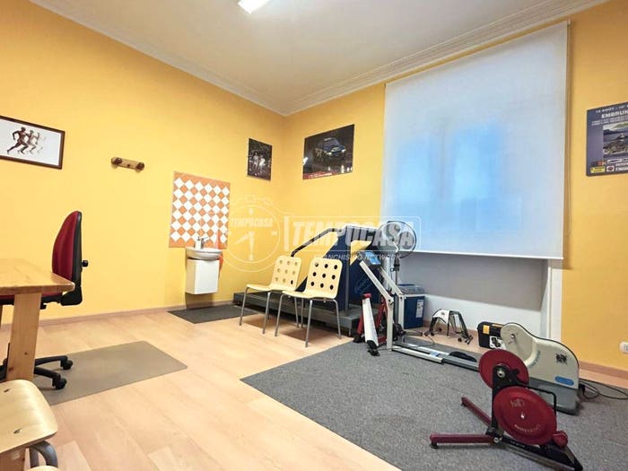 Appartamento quadrilocale in vendita in Via Guglielmo Oberdan, Centro Storico, Biella