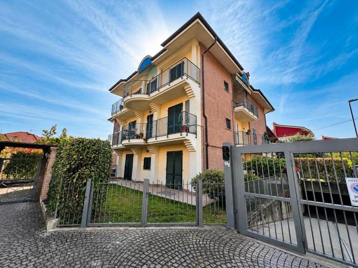 Appartamento trilocale in vendita in Via Vittorio Bersezio, Piossasco