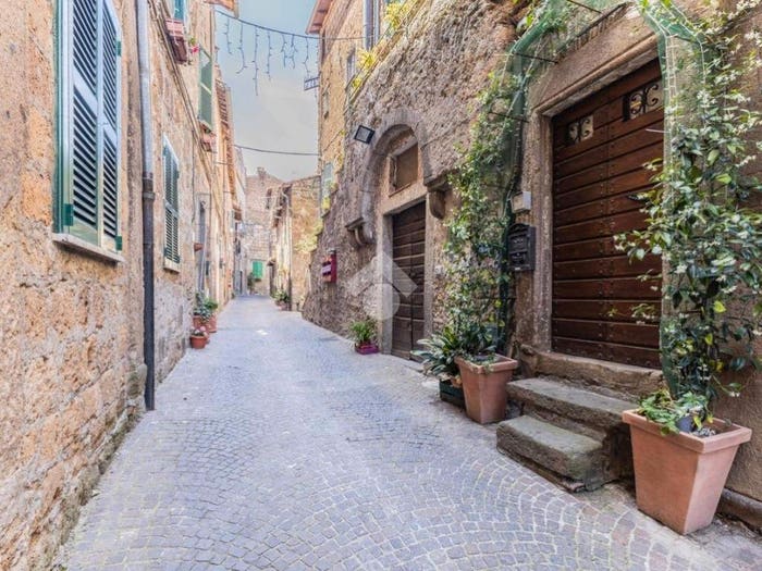 Appartamento bilocale in vendita in Via Giorgina, Centro, Blera