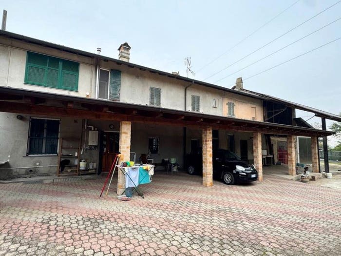 Casa con 6 locali in vendita in Via Settembre, Centro, Mortara