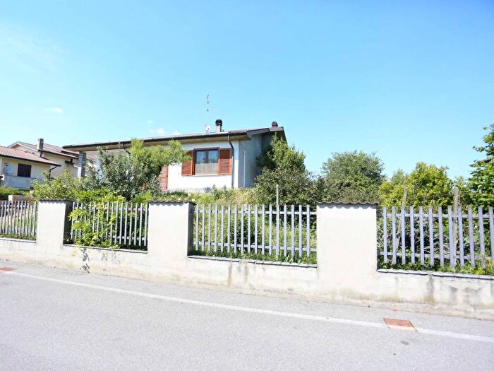 Casa quadrilocale in vendita in Via Francesco De Lemene, Centro, Massalengo
