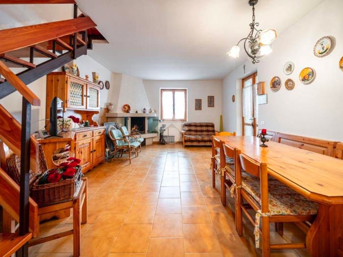 Casa trilocale in vendita in Località Vajo, San Francesco, Roverè Veronese