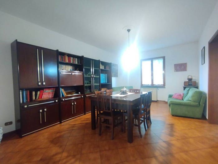 Casa con 6 locali in vendita in Via Ticino, Le Fornaci, Quarrata