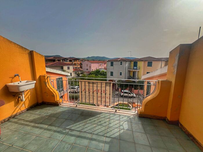 Appartamento trilocale in vendita in Via Firenze, Valledoria