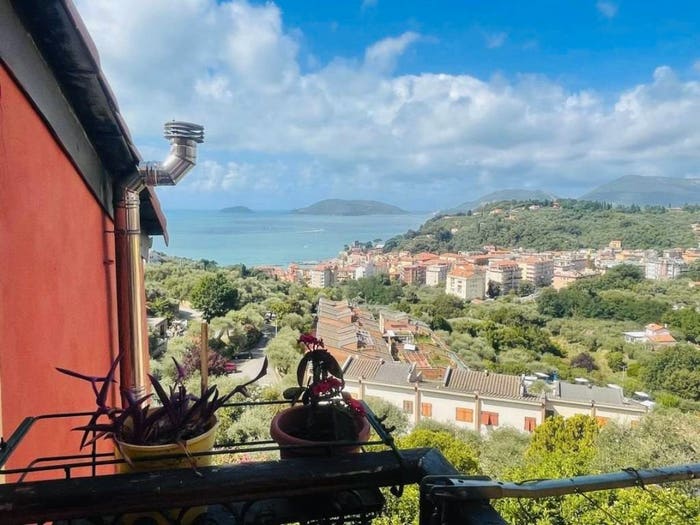 Casa quadrilocale in vendita in Località Solaro, Pugliola Solaro, Lerici